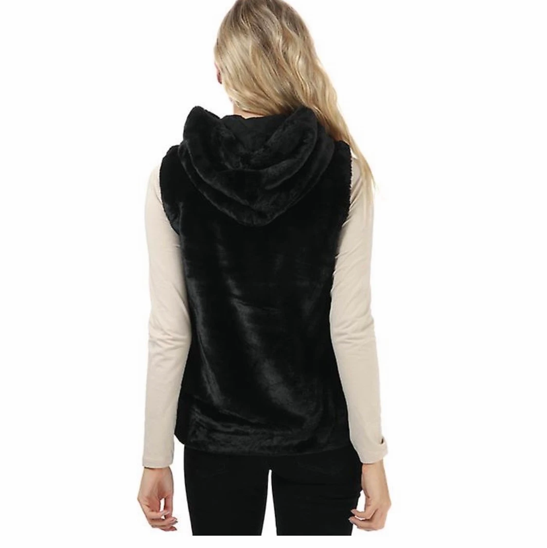 Pälsväst från Only med luva, ny! - 1