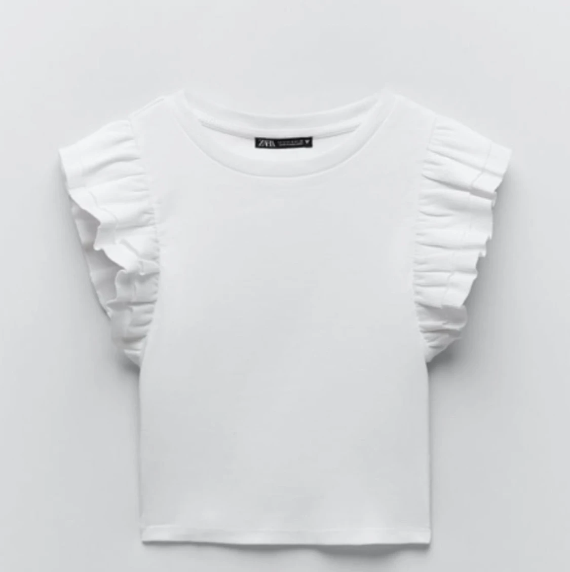 Tröja med volanger - 91