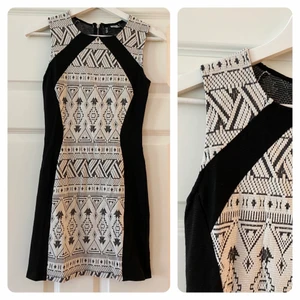 Kort, tight klänning.  - Klänning fr. H&M Divided, strl. 34. Så gott som ny. 