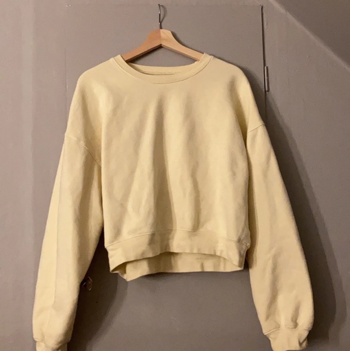 Sweatshirt i storlek M - 91