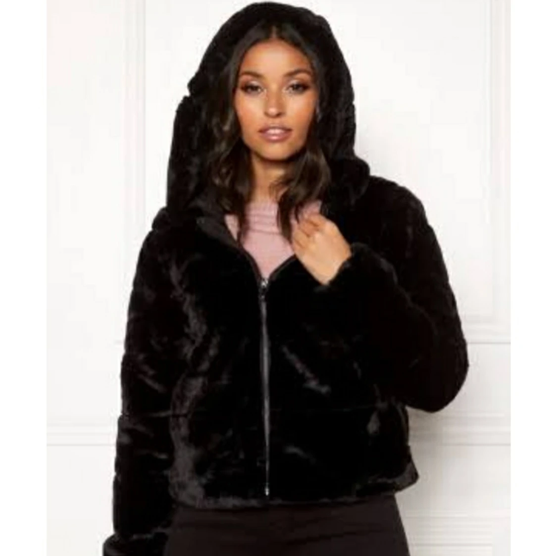 Pälsjacka från Only, orginalpris 550 kronor - 90