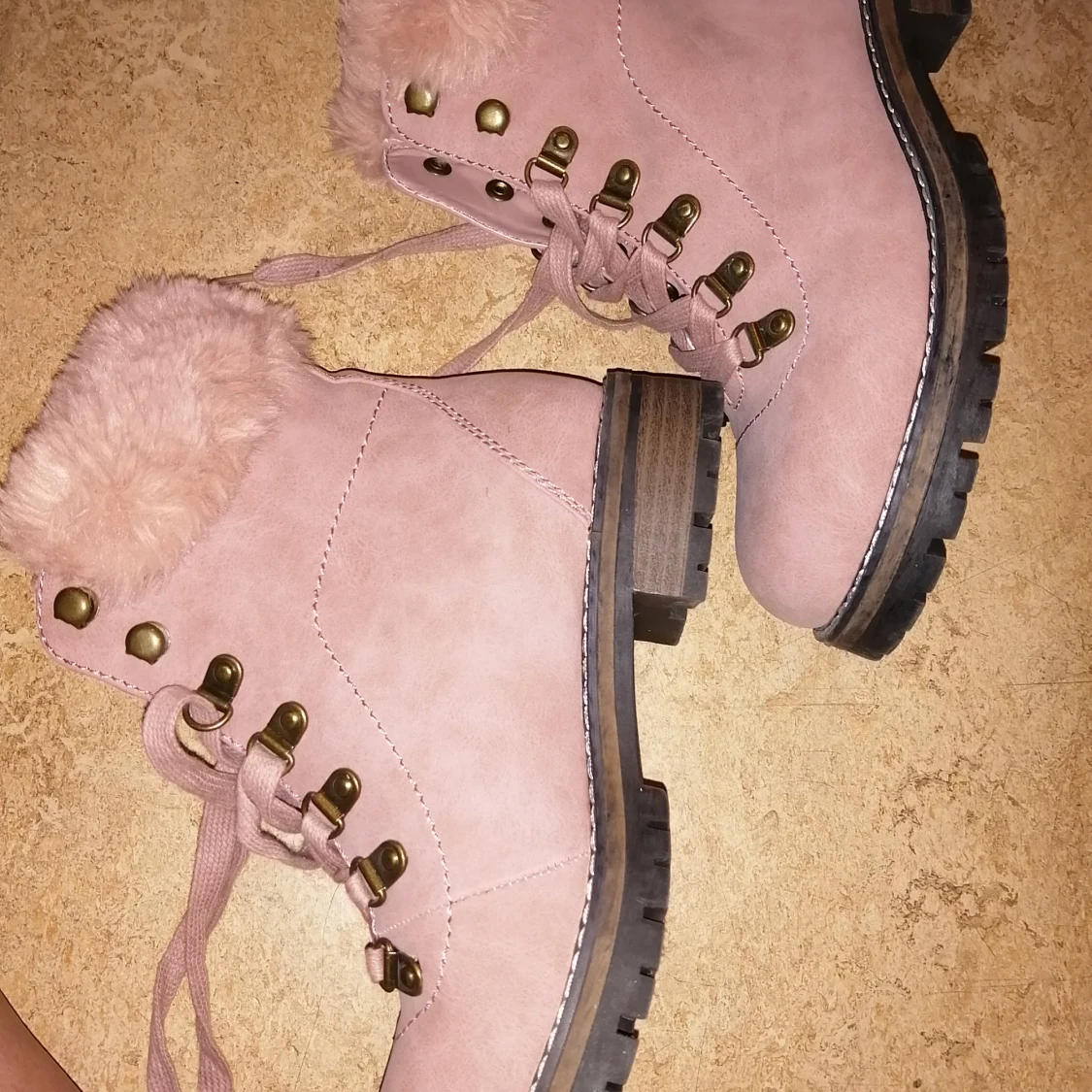 Boots size 38 - 90