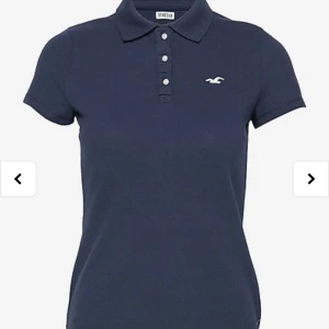 Piké töja - Säljer denna jätte fina tröjan ifrån hollister i st xs/s, väl använda men i mycket gott skick!! (Orginal pris 200) Säljer för rensar ut min garderob o den behöver ny ägare så hör av er vid intresse💖