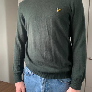 Lyle & Scott tröja - Använt men bra skick
