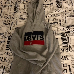 Hoodie - Bara använt ett par gånger.