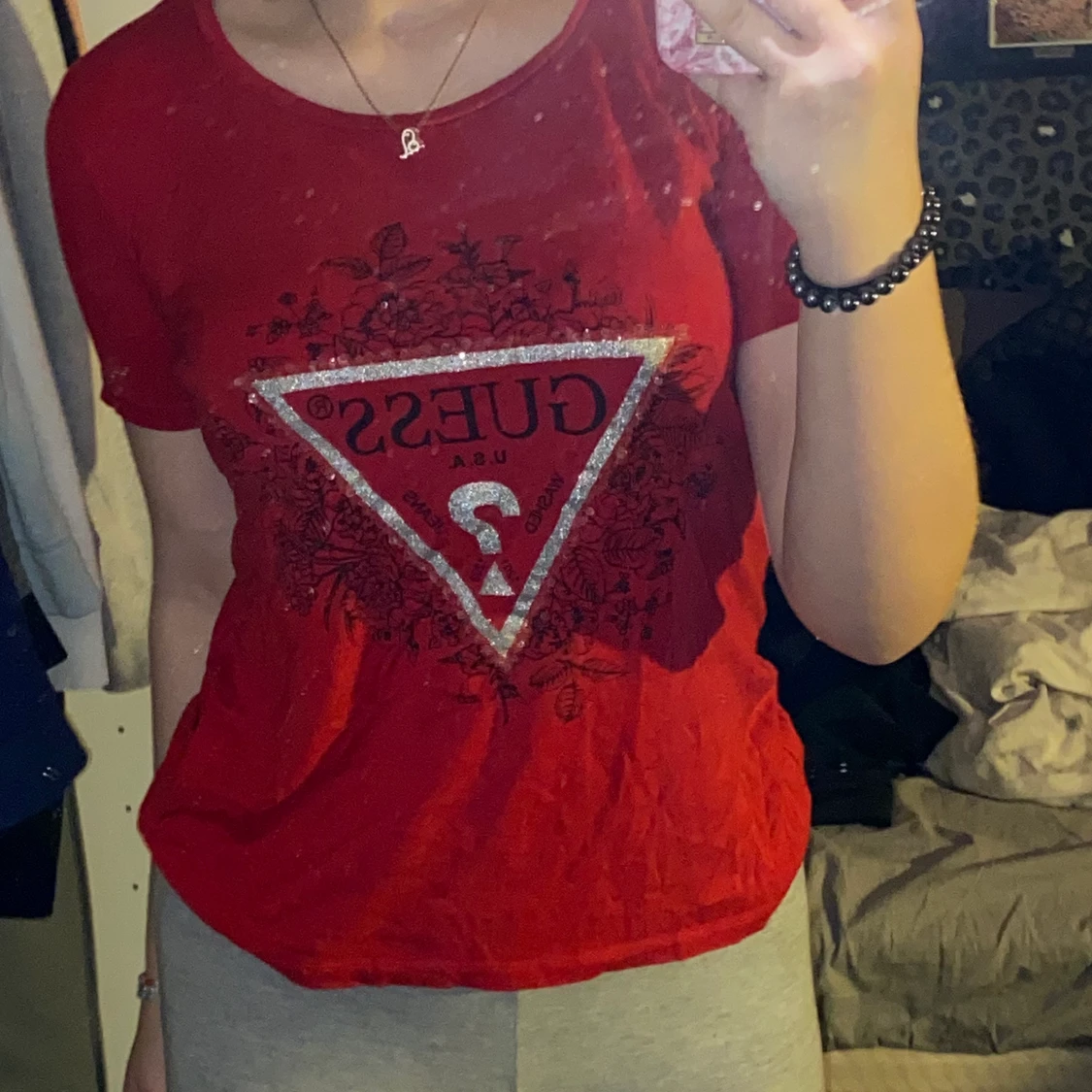 Röd guesströja  - 90