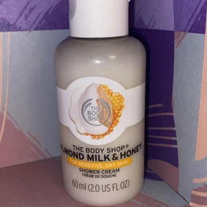 The body shop  - Shower cream 