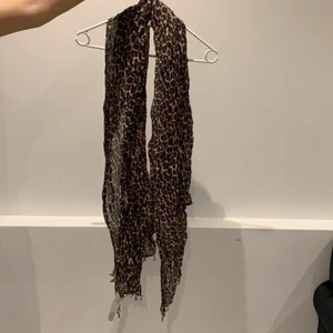 Leopard scarf  - Leopard scarf