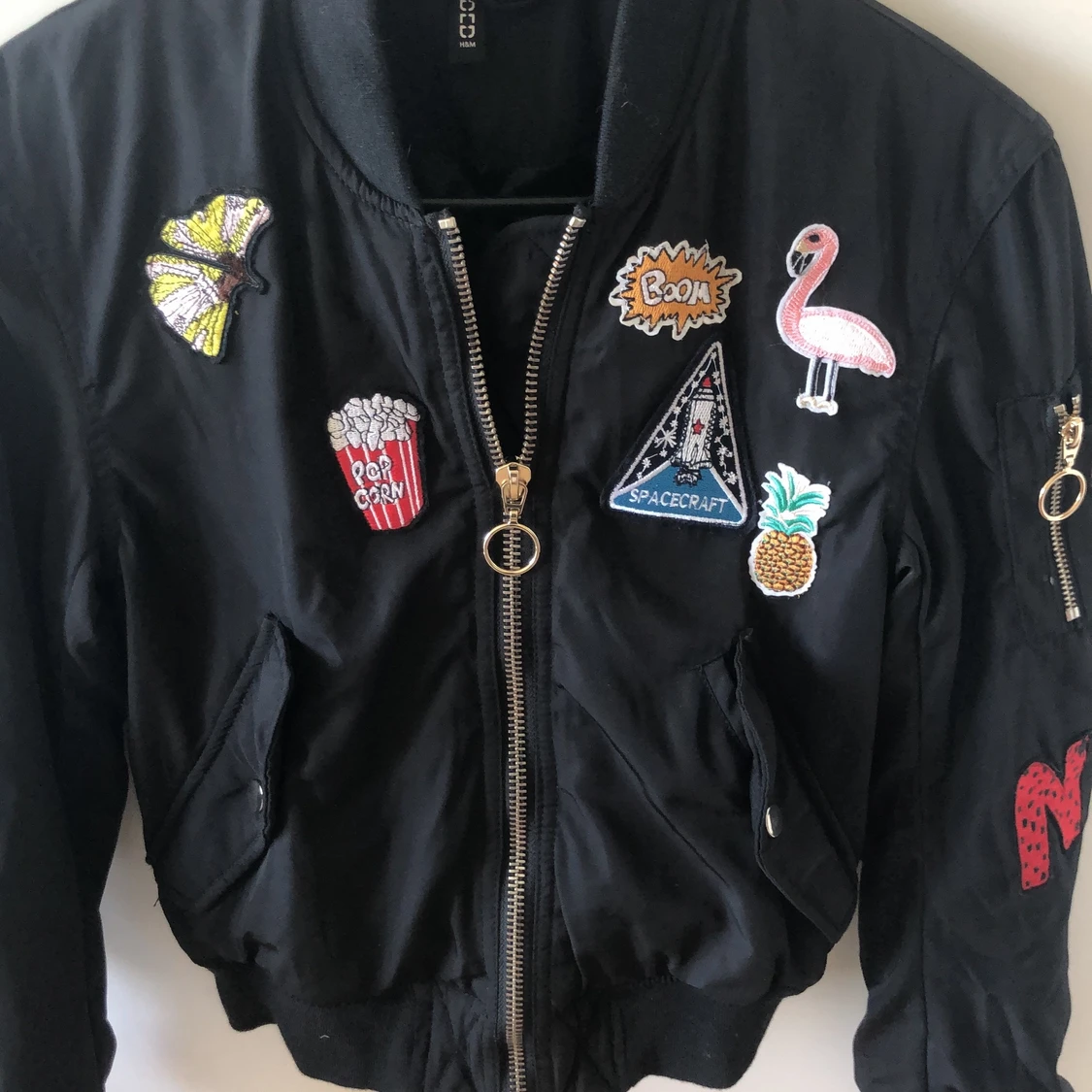 H&M - Svart bomberjacka, strl 32 - 1