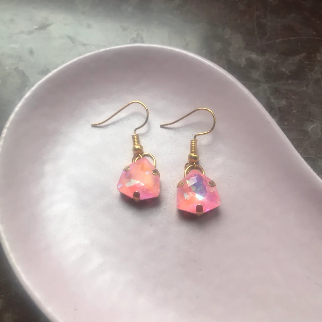 Coral pink earrings🍣 - 90