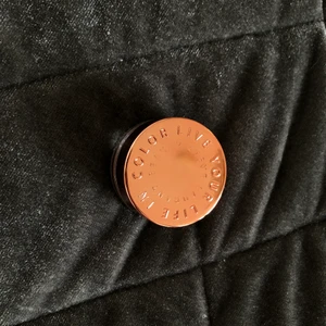 Lip gloss - Lip gloss från ” DLS Cosmetics ”! Helt ny!