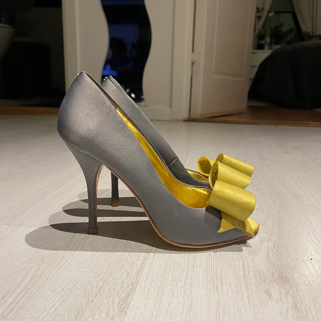 Klackskor från Ted barker  - 90