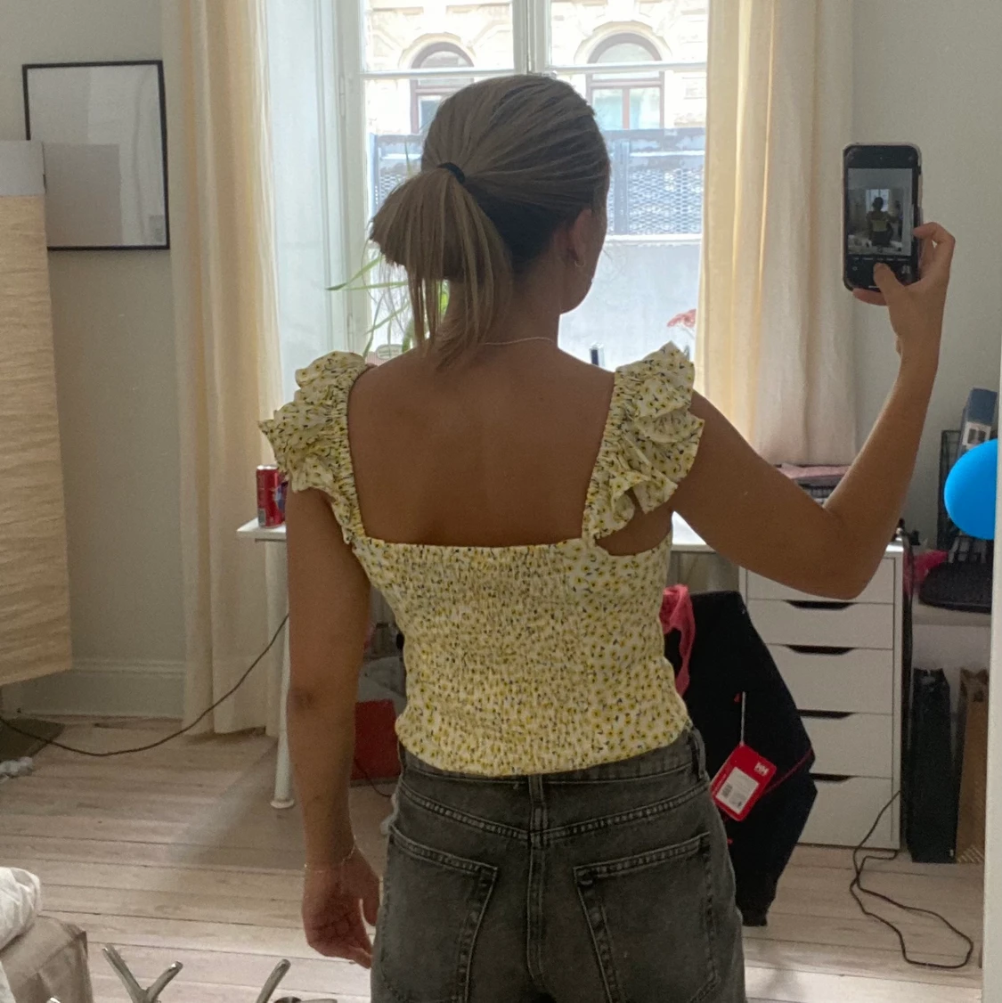 Gulblommigt linne H&M stl 34