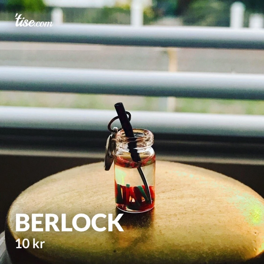 Fruktdryck berlock 
