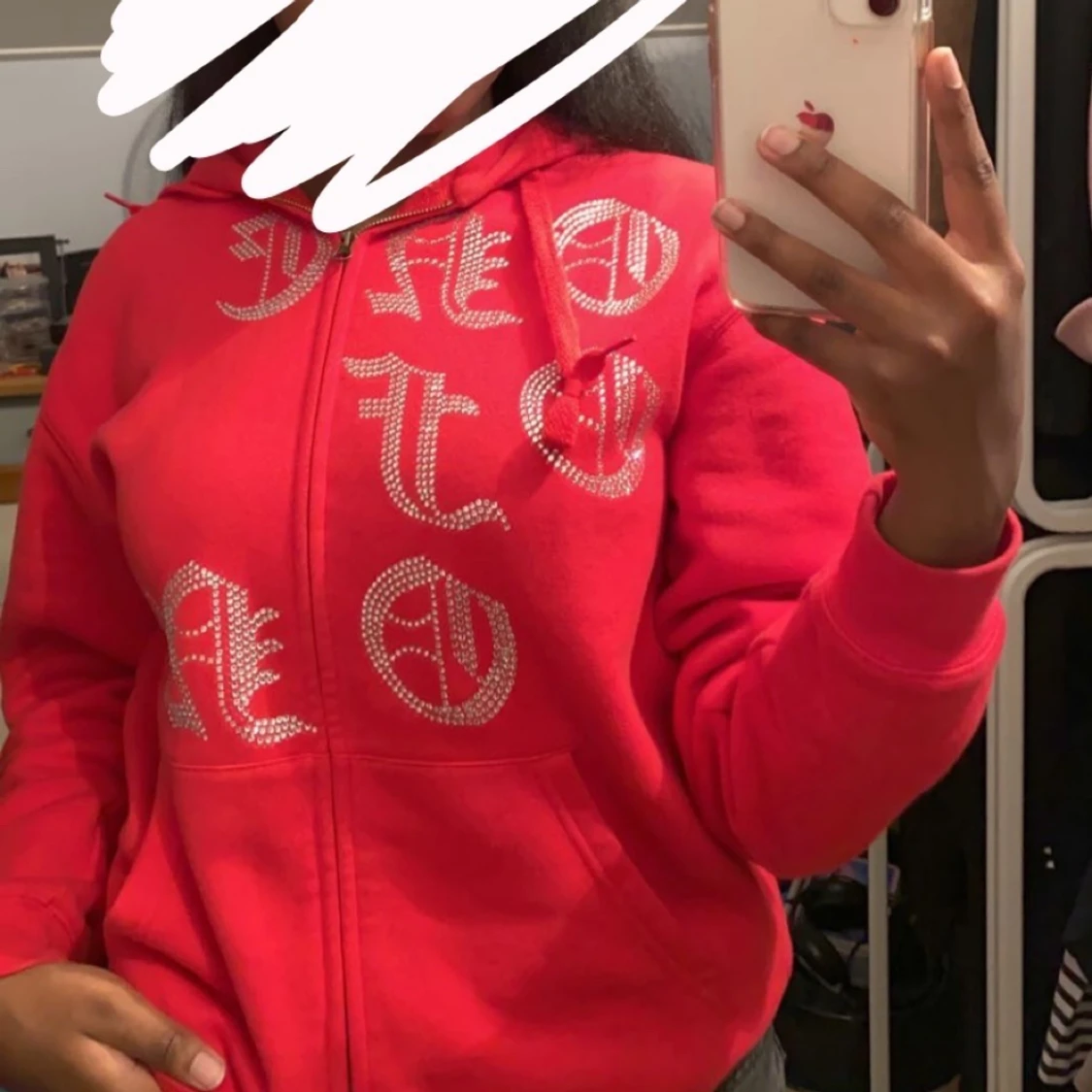 Röd One of One tröj strl M