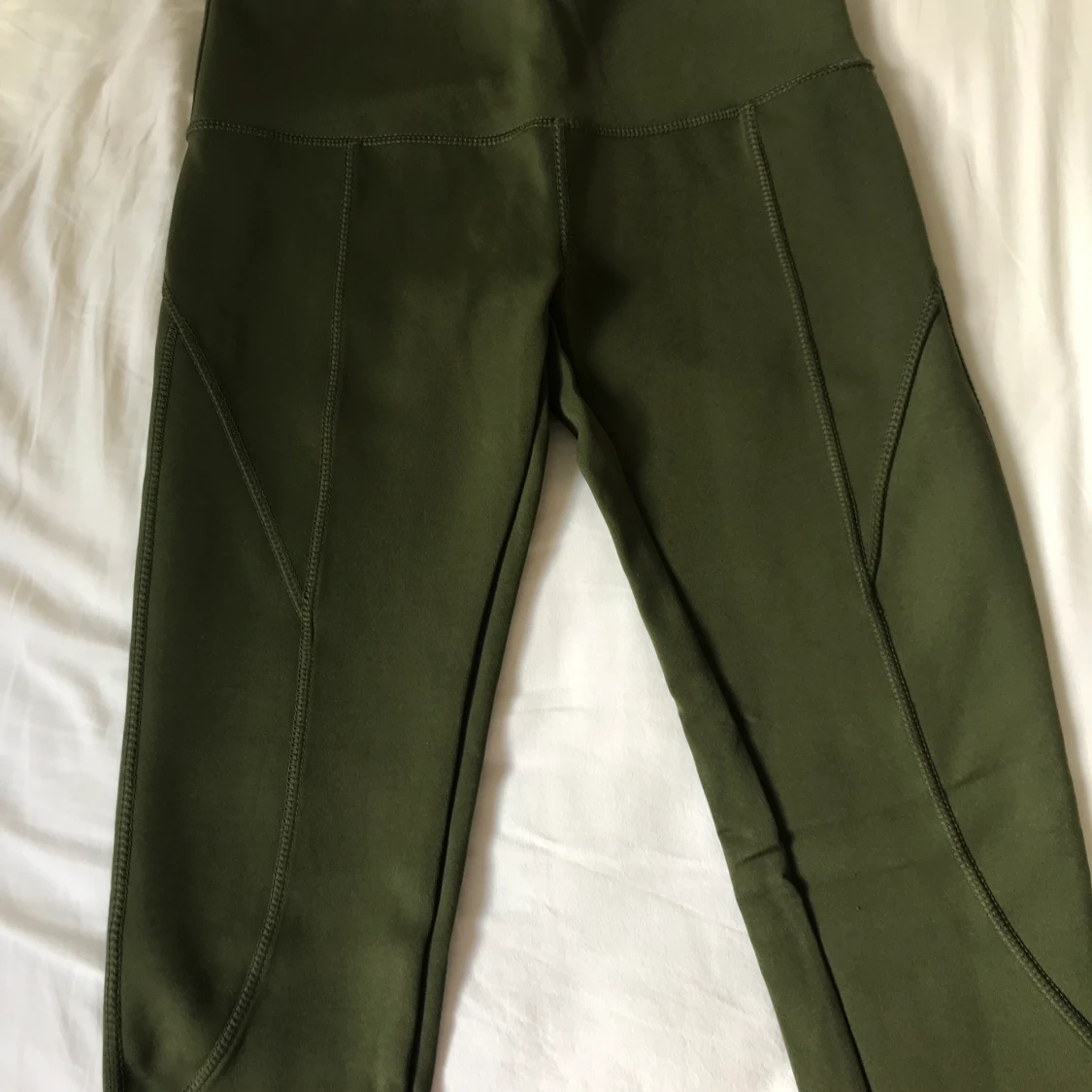 Gröna träningstights 