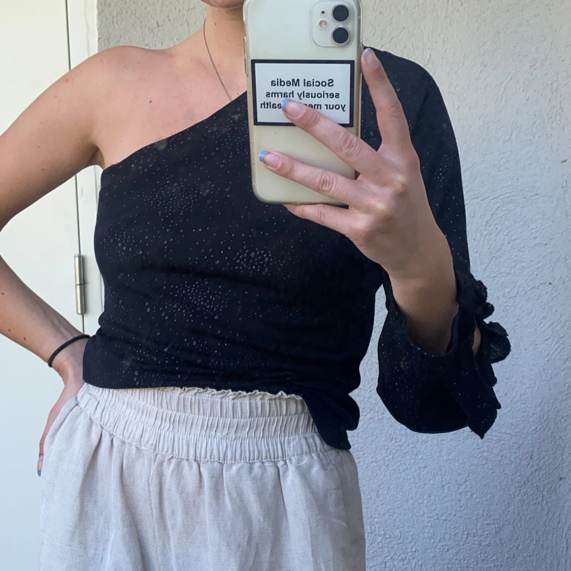 One shoulder topp - 90