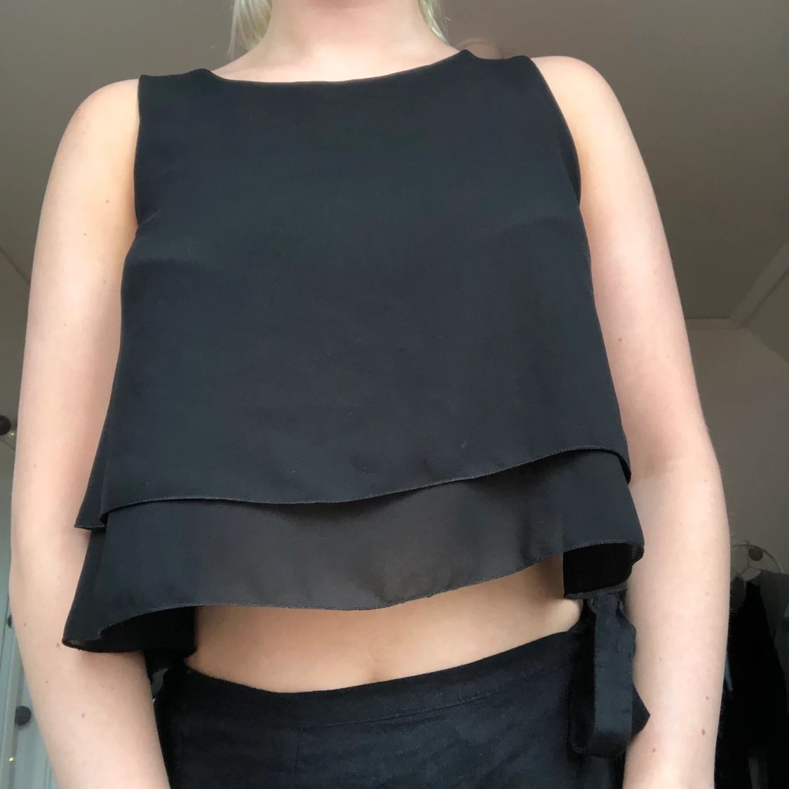 Svart linne storlik S - 90