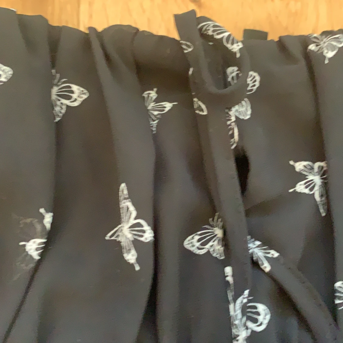 En klänning med fjärilar på, skön till sommar💜❤️ - 91