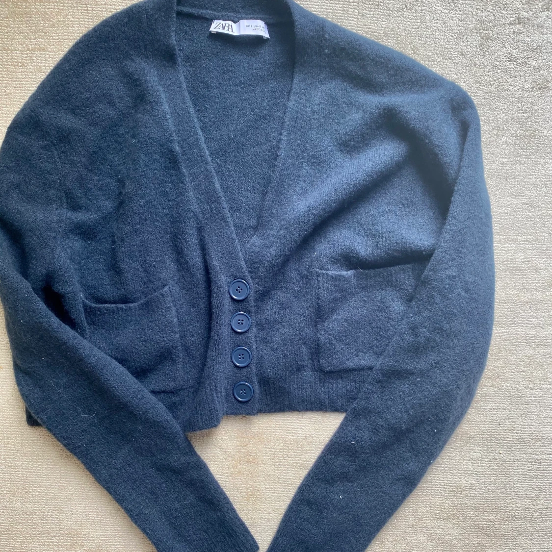 Zara cropped cardigan 