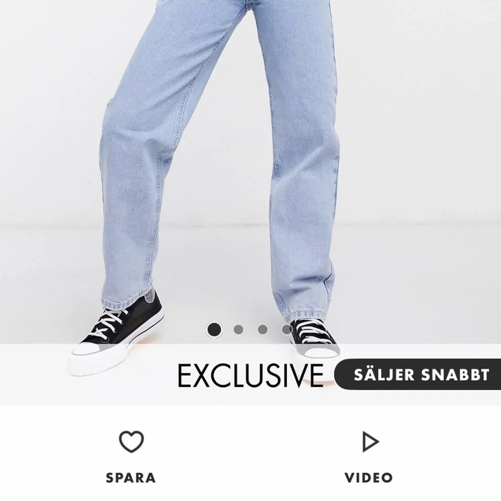 Jag säljer dessa jeans eftersom att dom är för små för mig, jätte snygga men för små! aldrig använda. ord pris 449kr! Priset kan diskuteras . Jeans & Byxor.