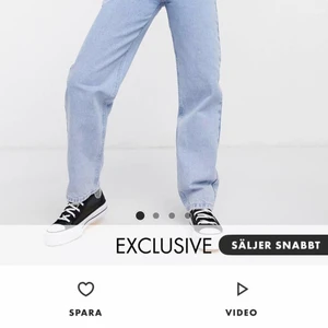 Asos jeans  - Jag säljer dessa jeans eftersom att dom är för små för mig, jätte snygga men för små! aldrig använda. ord pris 449kr! Priset kan diskuteras 