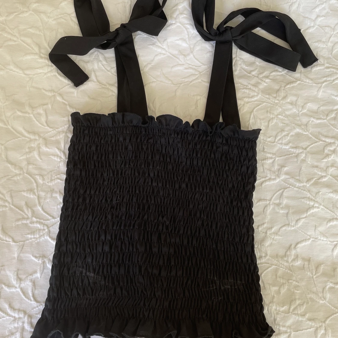 Svart topp från Gina Tricot