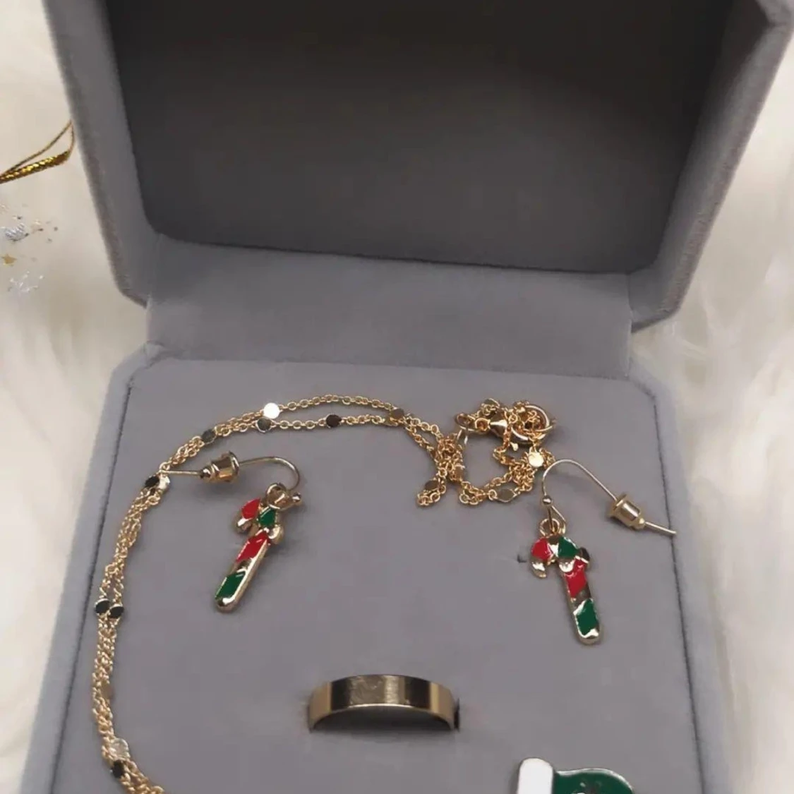 Enkel ✨smycken - 90