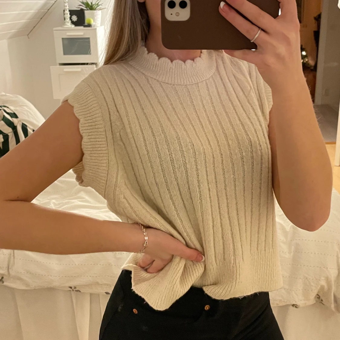 Jätte fin stickad väst!