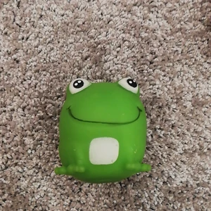 Stressboll - Tre jättesköna stressbollar med skum innuti i djur figurer. 1 för 5kr och 3 för 10kr. Helt nyköpta. 