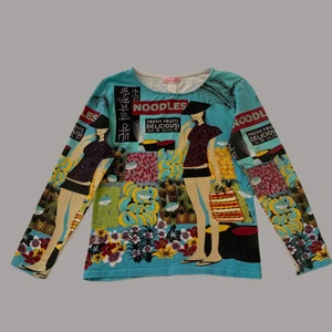 — S O M M A R — L O P P I S —       Custo Barcelona topp - Köp under mitt sommar loppis och få dem 70kr billigare. Ordinarie pris 650kr. Köp flera plagg/ smycken från mitt sommar loppis och få extra 20% rabatt