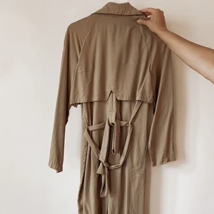 Lång kappa - Lång begie kappa