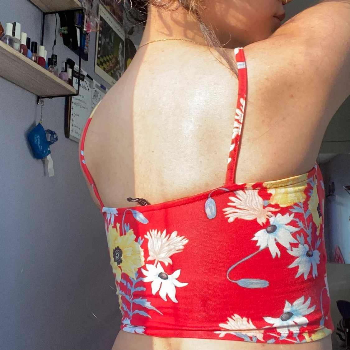 Blommig crop top! - 90