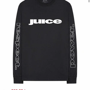 2pac tröja - Säljer 2pac tröja med text och tryck på baksidan. helt ny med lappar kvar