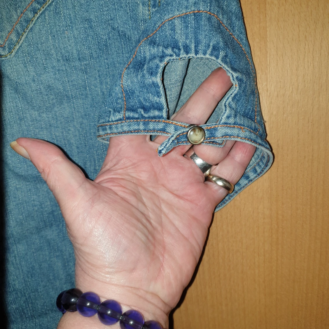 Snygg jeans skjorta med snygga detaljer - 91