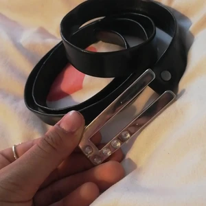 .  - Kan inte skicka den med posten, kan mötas i Linköping 