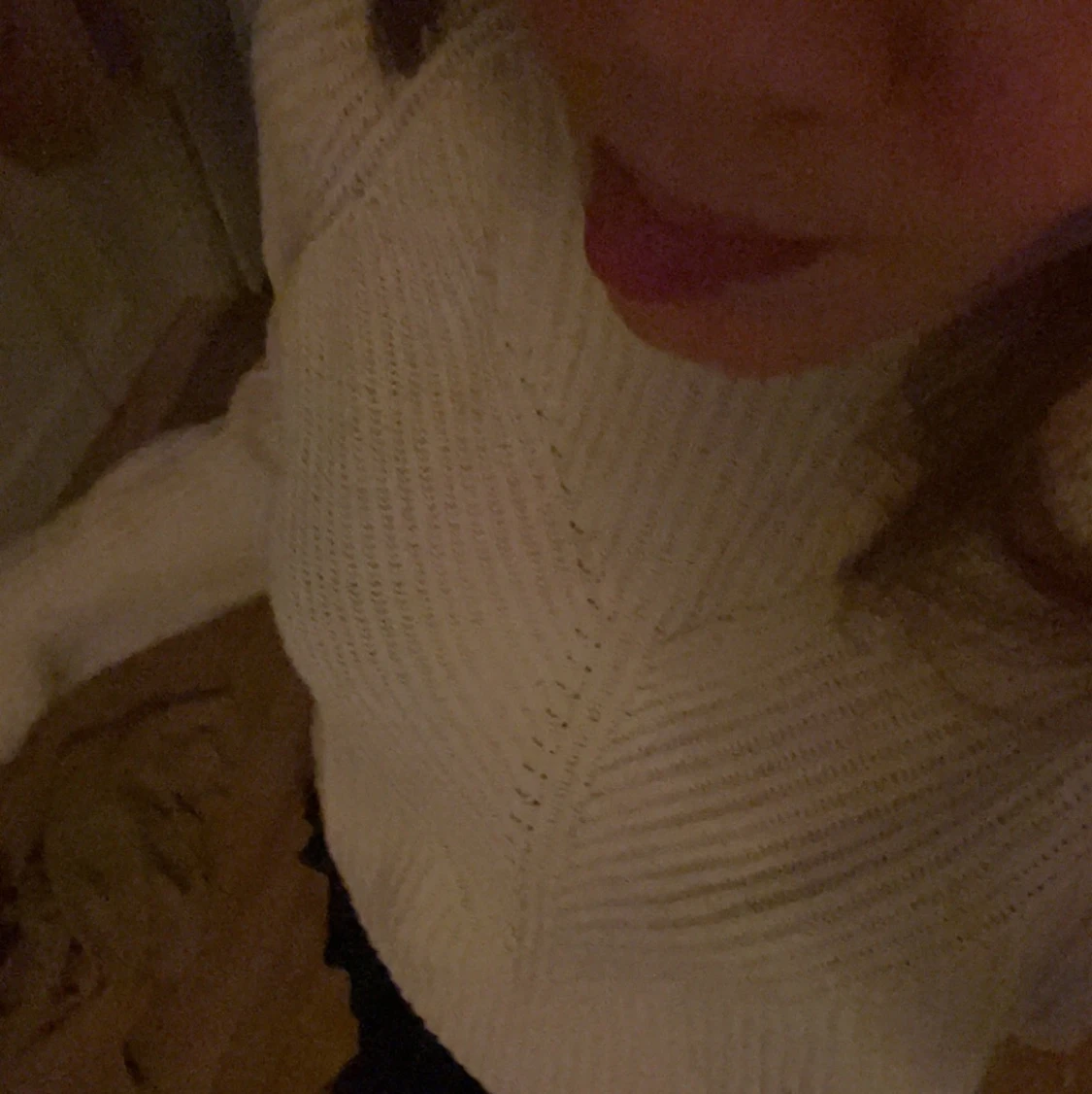 Fin beige stickad tröja  - 90