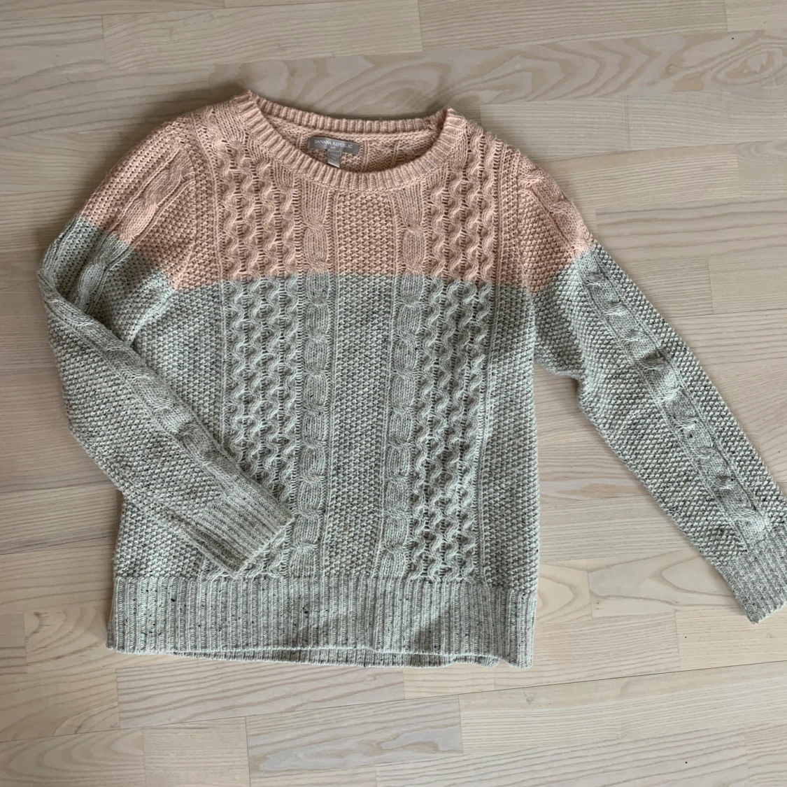 Stickad tröja Banana Replubik - 90