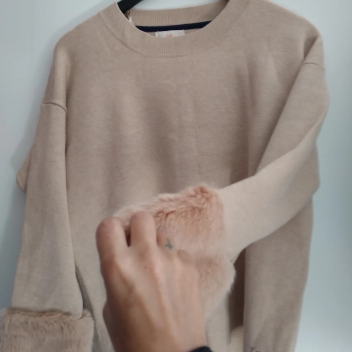 Gant , Holly & Whyte  - 91