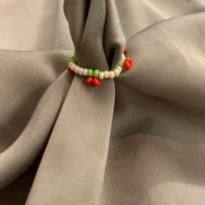 Smycken  - 5kr + 13kr frakt