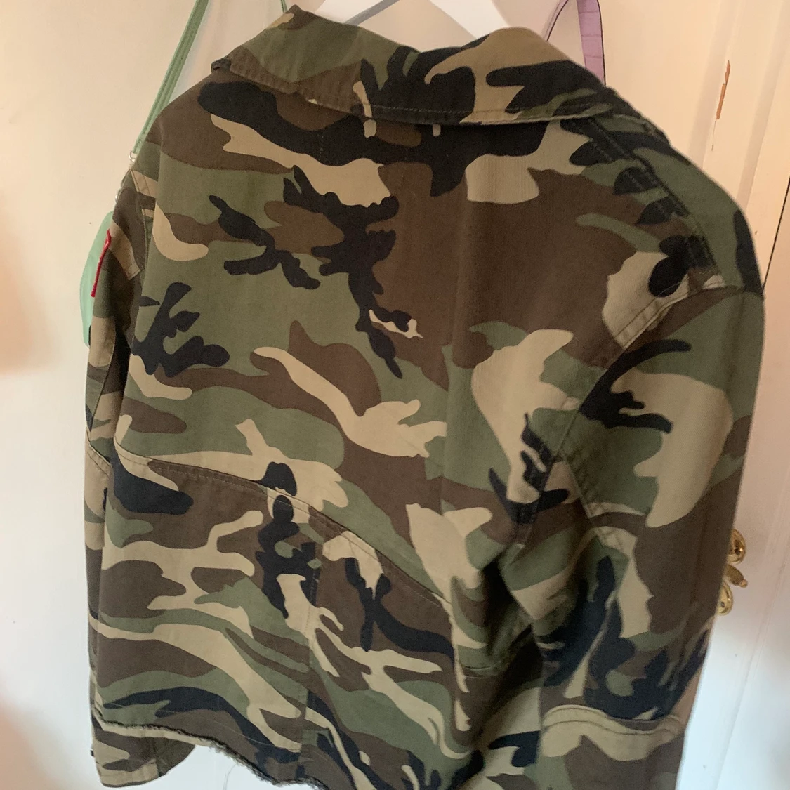 Cropped camoflage jacka  - 90