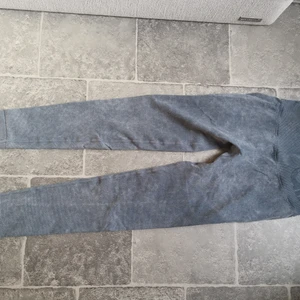 Aimn ocean washed - Knappt använda, jätte bra skick