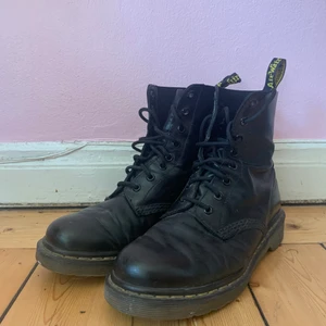 Dr. Martens - Pascal heter modellen. 