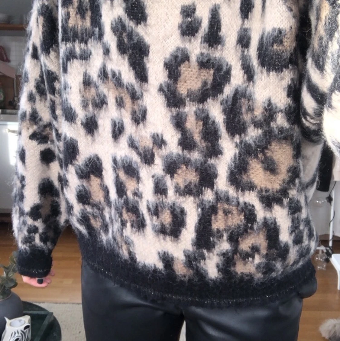 Stickad tröja