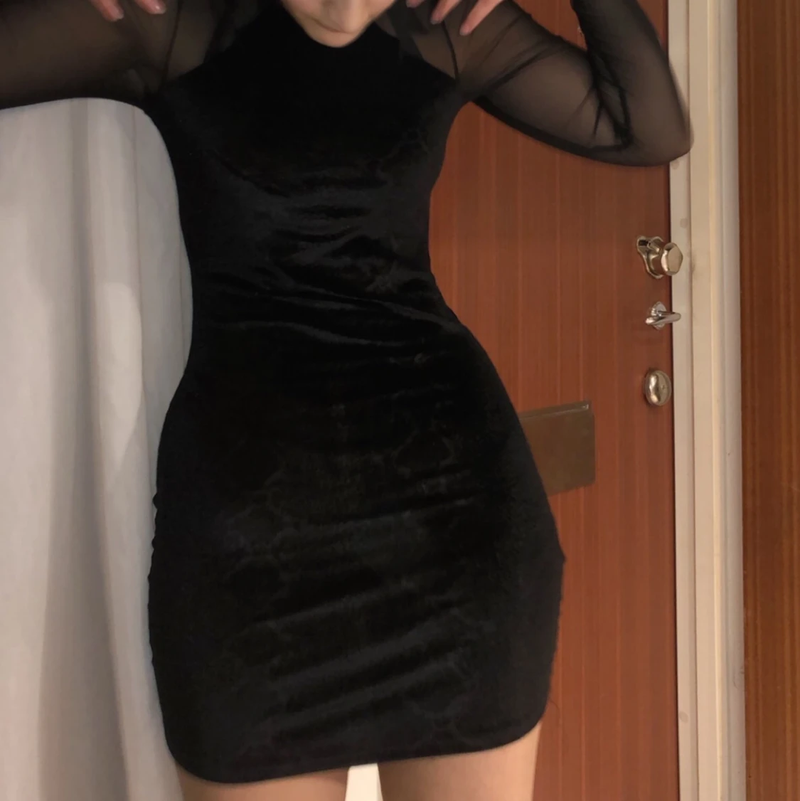 Svart sammet klänning - 90