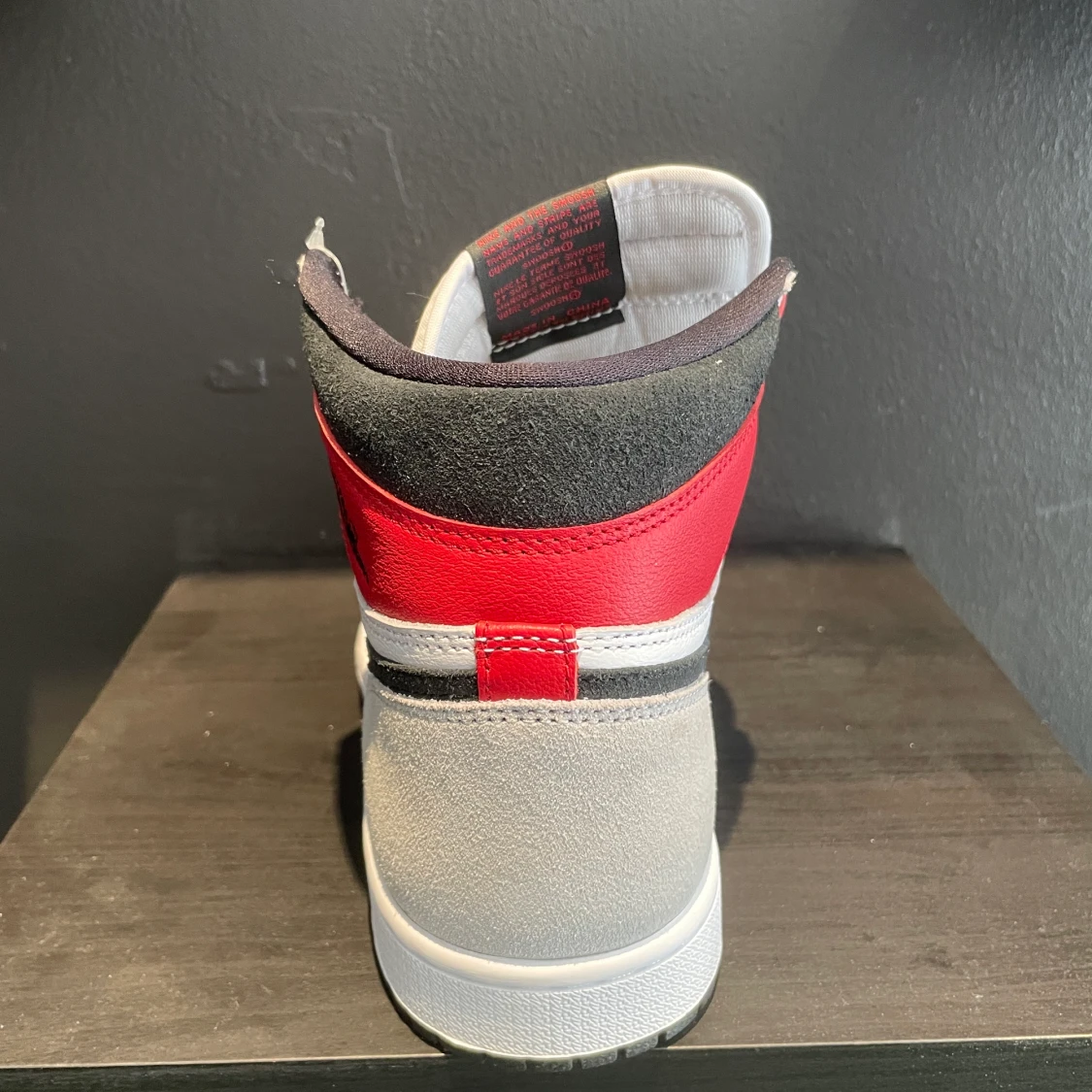 Air Jordan 1 Retro High OG "Light Smoke Grey" - 91