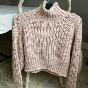 Stickad polotröja gammelrosa H&M XS - Stickad tröja från H&M 