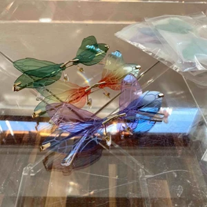  - Fjärils solglasögon, helt nya! 100kr styck