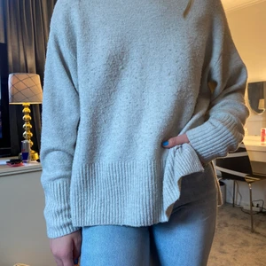 stickad tröja - jätteskön skickad tröja