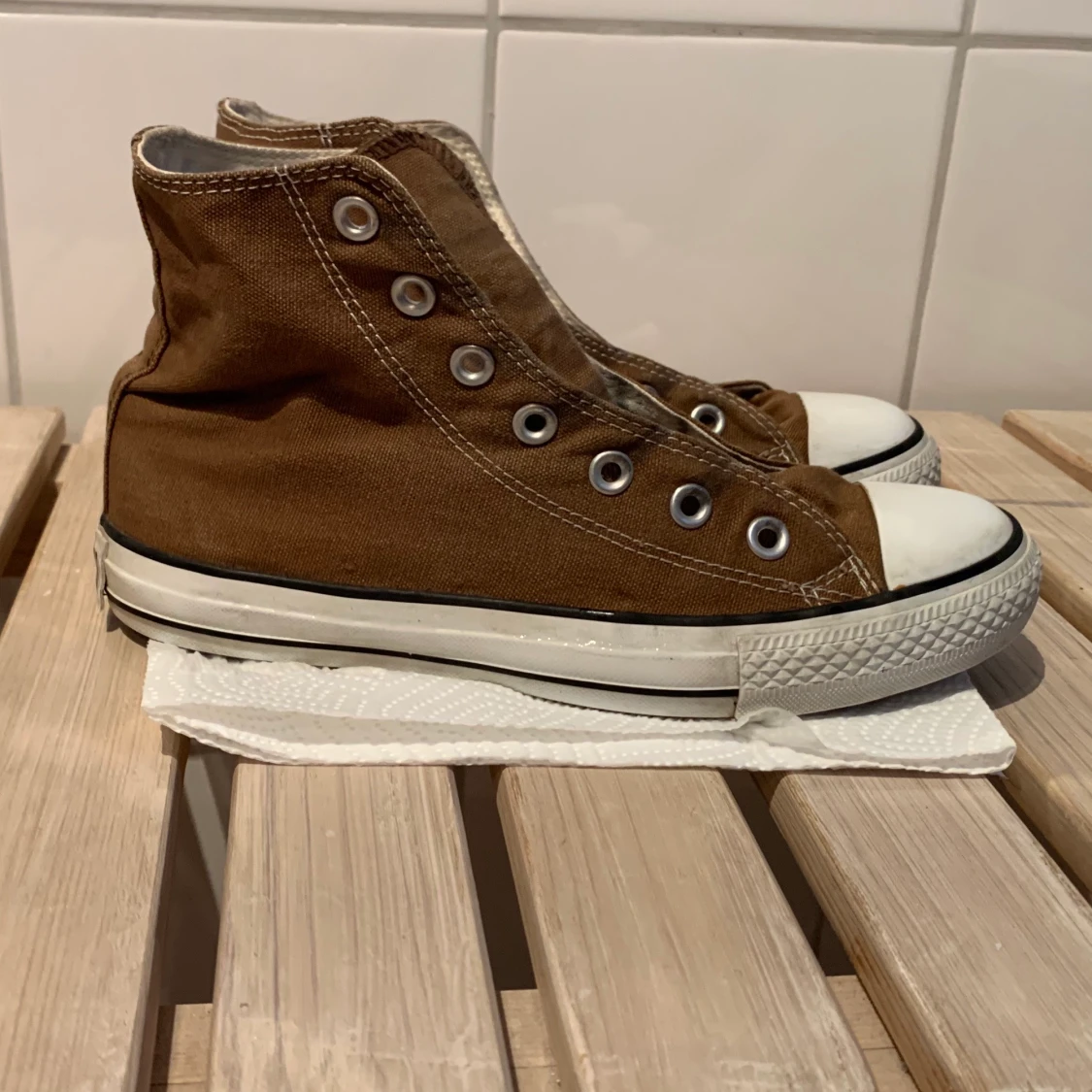 Bruna höga Converse  - 91